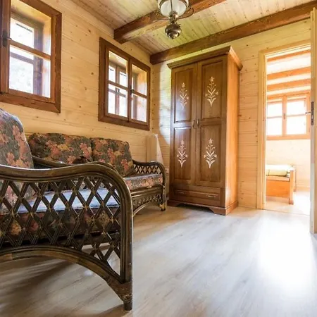 Drevenice U Jozefa * Oravsky Podzamok