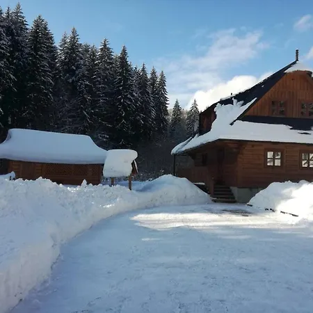 Drevenice U Jozefa * Oravsky Podzamok