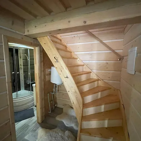 Drevenice U Jozefa Oravsky Podzamok