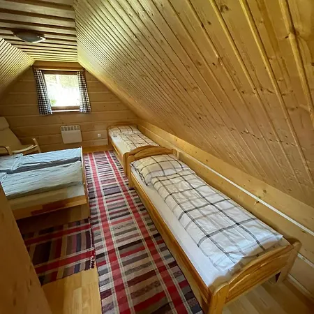 Drevenice U Jozefa Horská chata Oravsky Podzamok